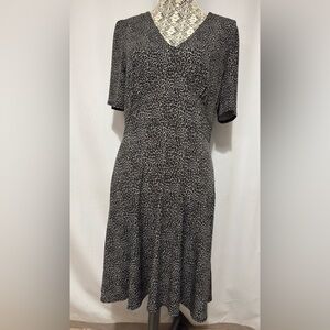 Michael Kors Small Animal Print Women’s Size Xl Knit Dress Zip Back Nice
